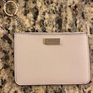 Love this style! Zipper and chain to put keys on